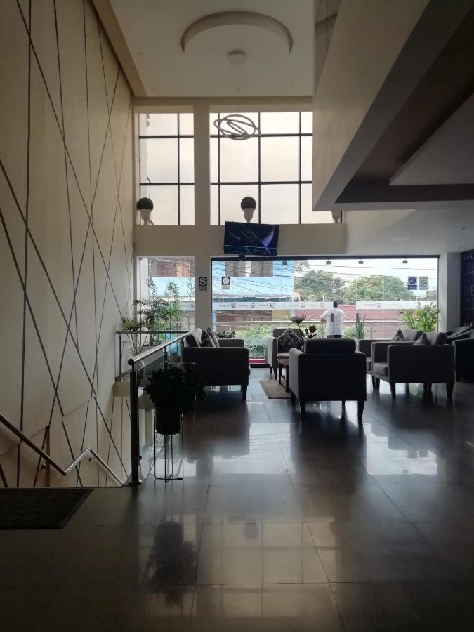 Murano Hotel Moyobamba Eksteriør bilde