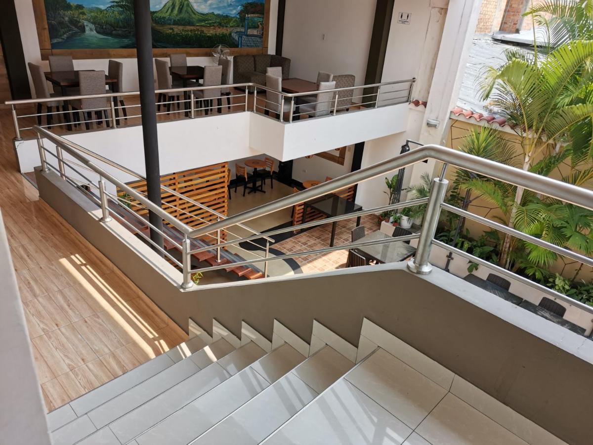 Murano Hotel Moyobamba Eksteriør bilde